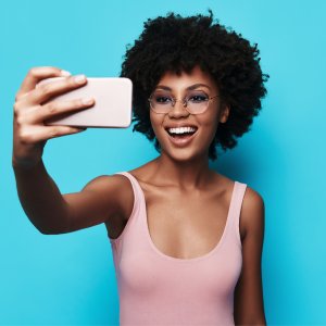 Selfie Çubuğu Nasıl Kullanılır